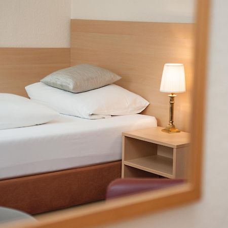 Comfort Garni Stadtzentrum Hotel Μπίλεφελντ Δωμάτιο φωτογραφία