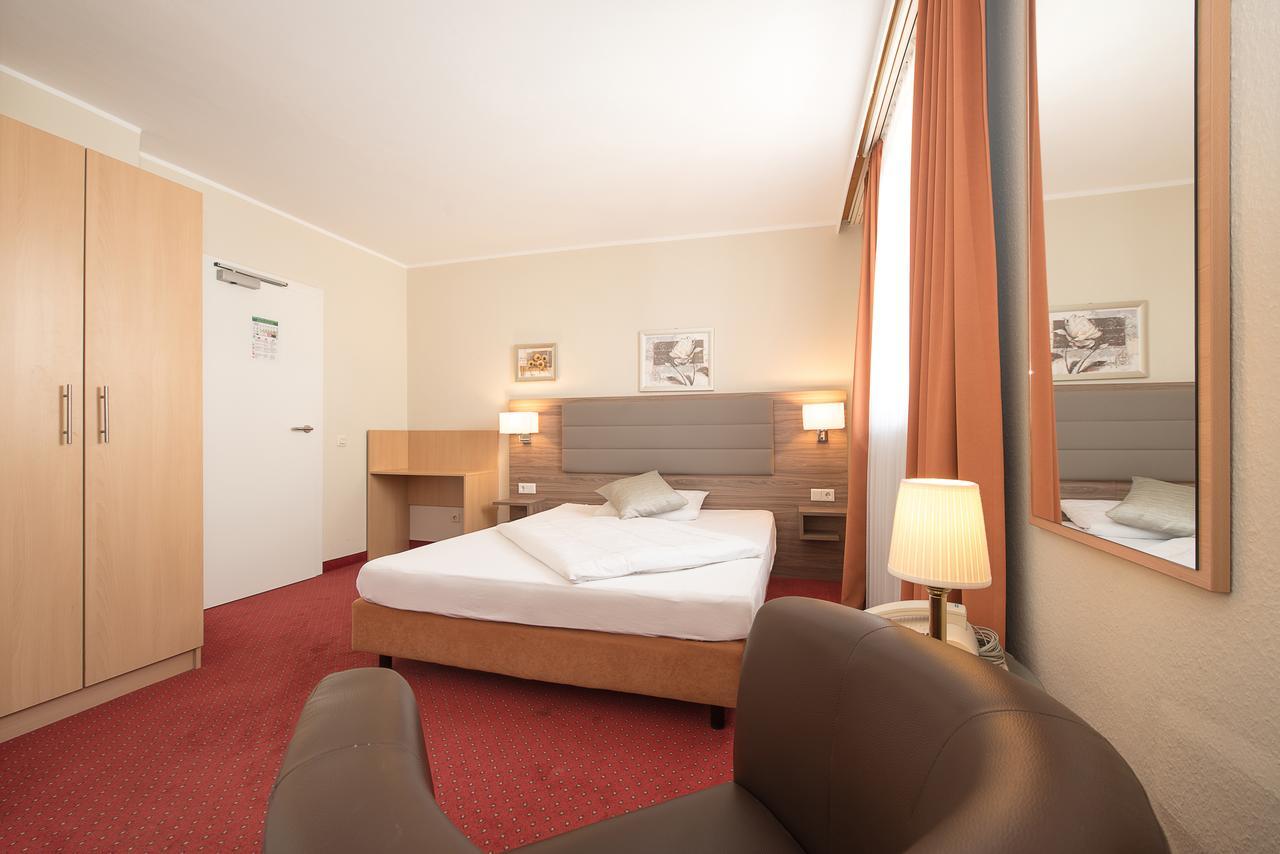 Comfort Garni Stadtzentrum Hotel Μπίλεφελντ Εξωτερικό φωτογραφία
