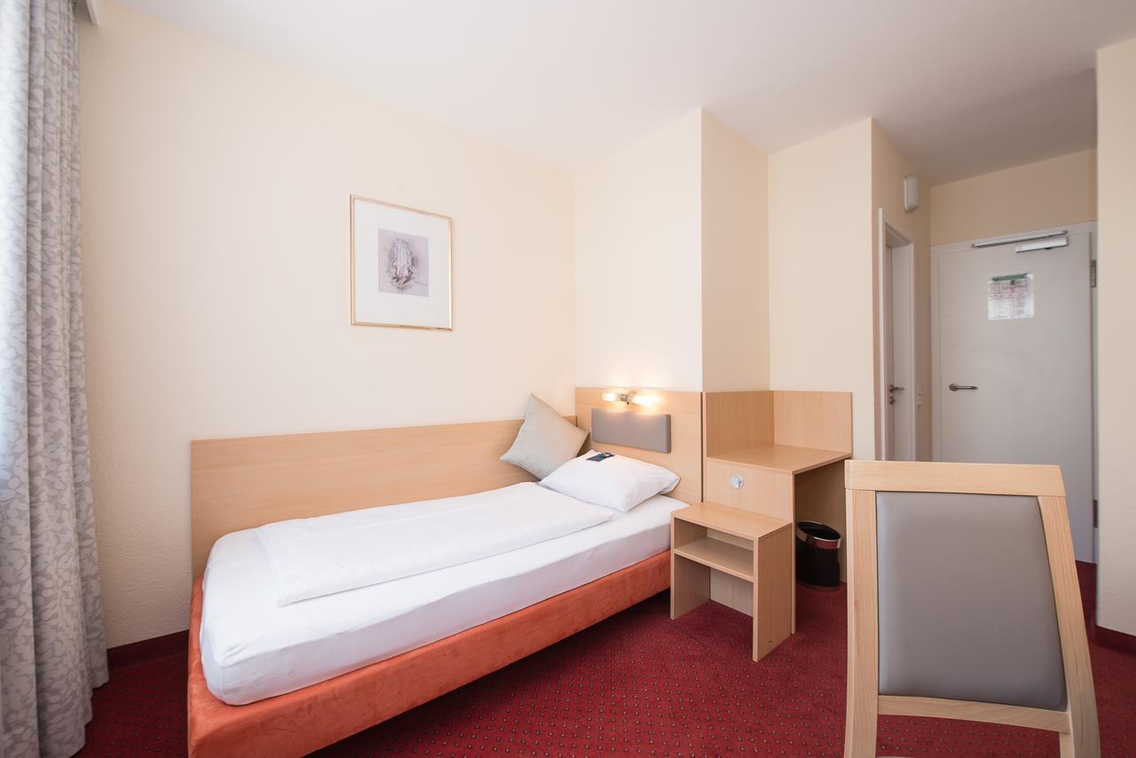 Comfort Garni Stadtzentrum Hotel Μπίλεφελντ Εξωτερικό φωτογραφία