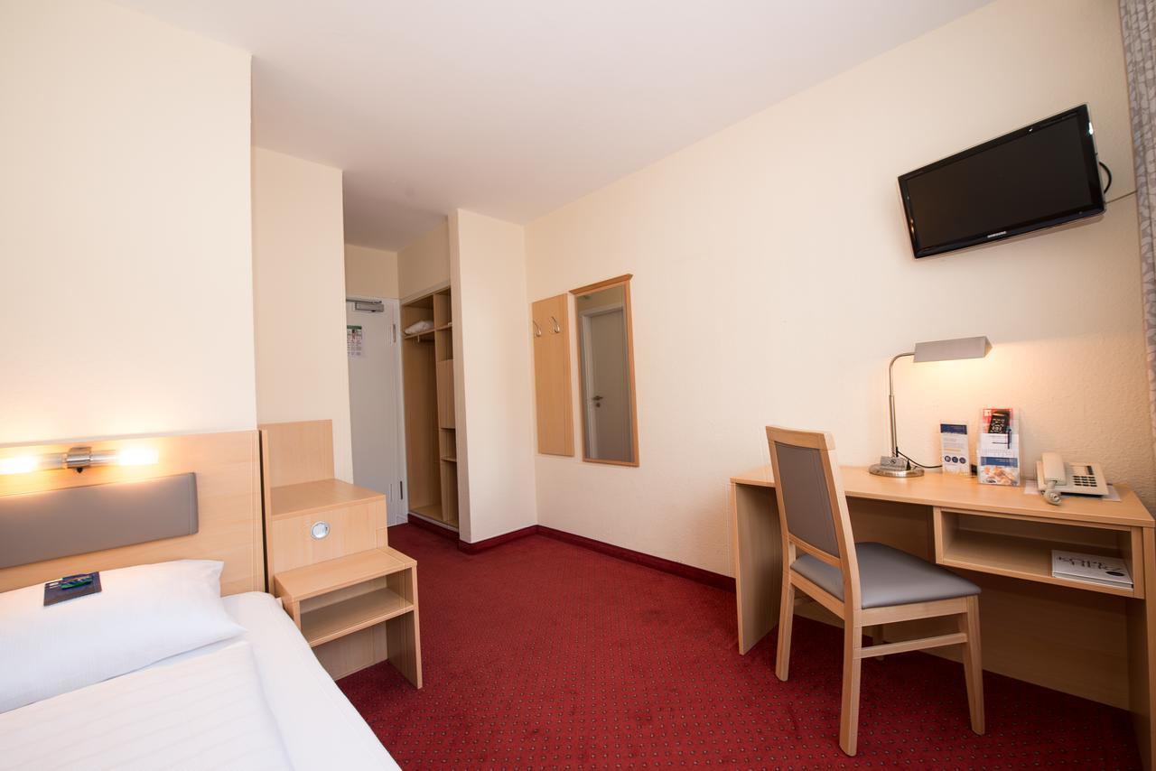 Comfort Garni Stadtzentrum Hotel Μπίλεφελντ Εξωτερικό φωτογραφία