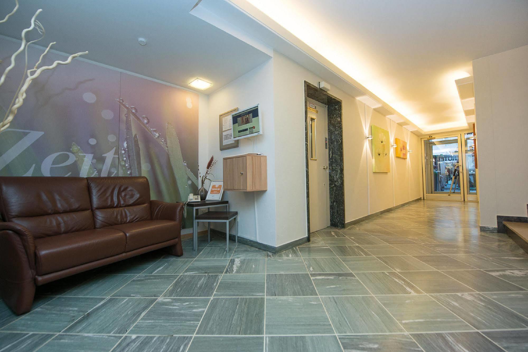 Comfort Garni Stadtzentrum Hotel Μπίλεφελντ Εξωτερικό φωτογραφία