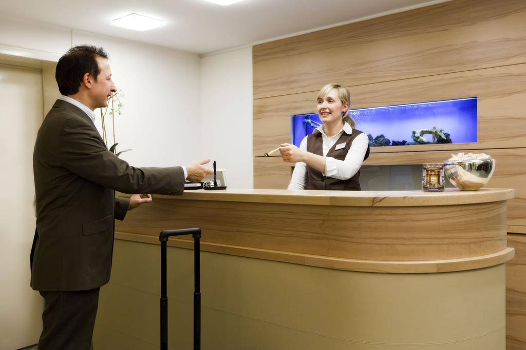 Comfort Garni Stadtzentrum Hotel Μπίλεφελντ Εξωτερικό φωτογραφία